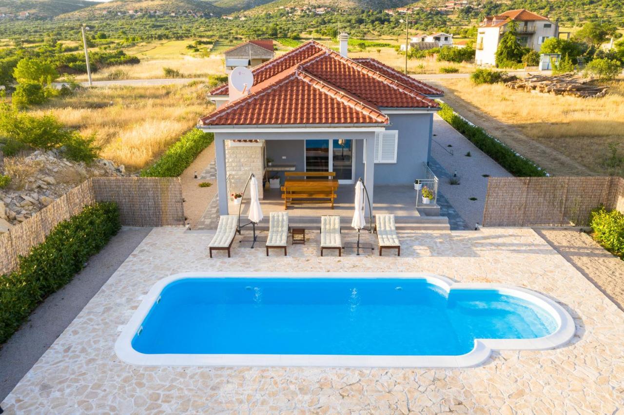 Modern Guest House Rak With Beautiful Pool Sibenik Luaran gambar